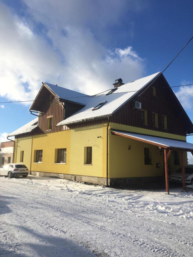 Penzion Pod Kaplickou Kořenov Zewnętrze zdjęcie